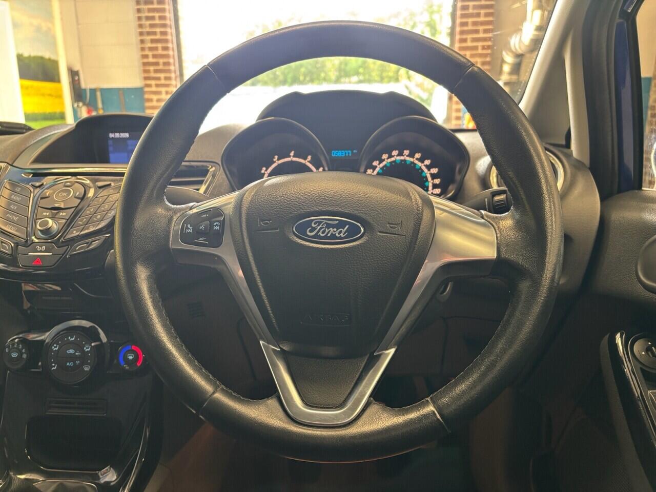 Ford Fiesta view 21