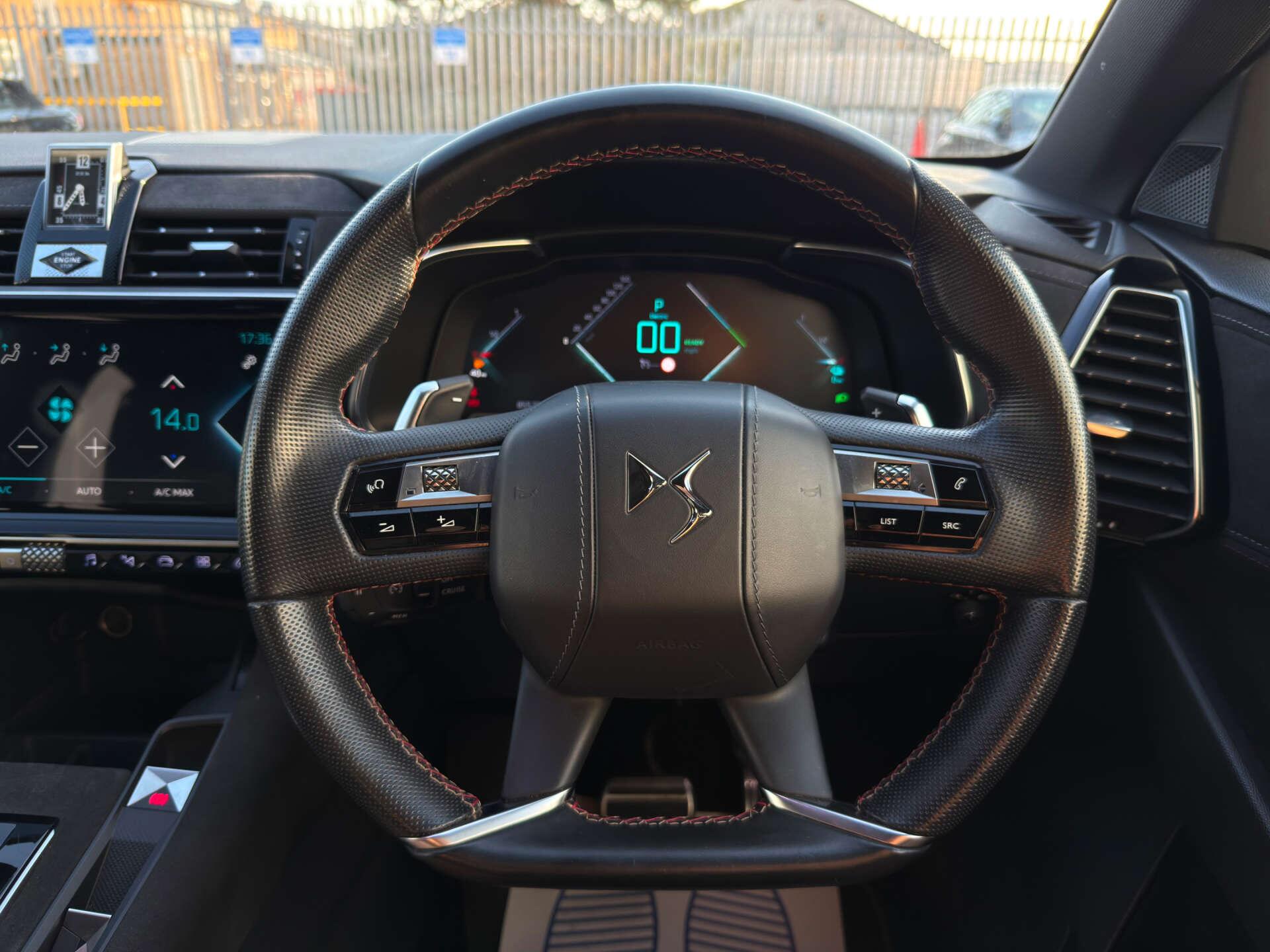 DS Automobiles DS 7 Crossback view 57