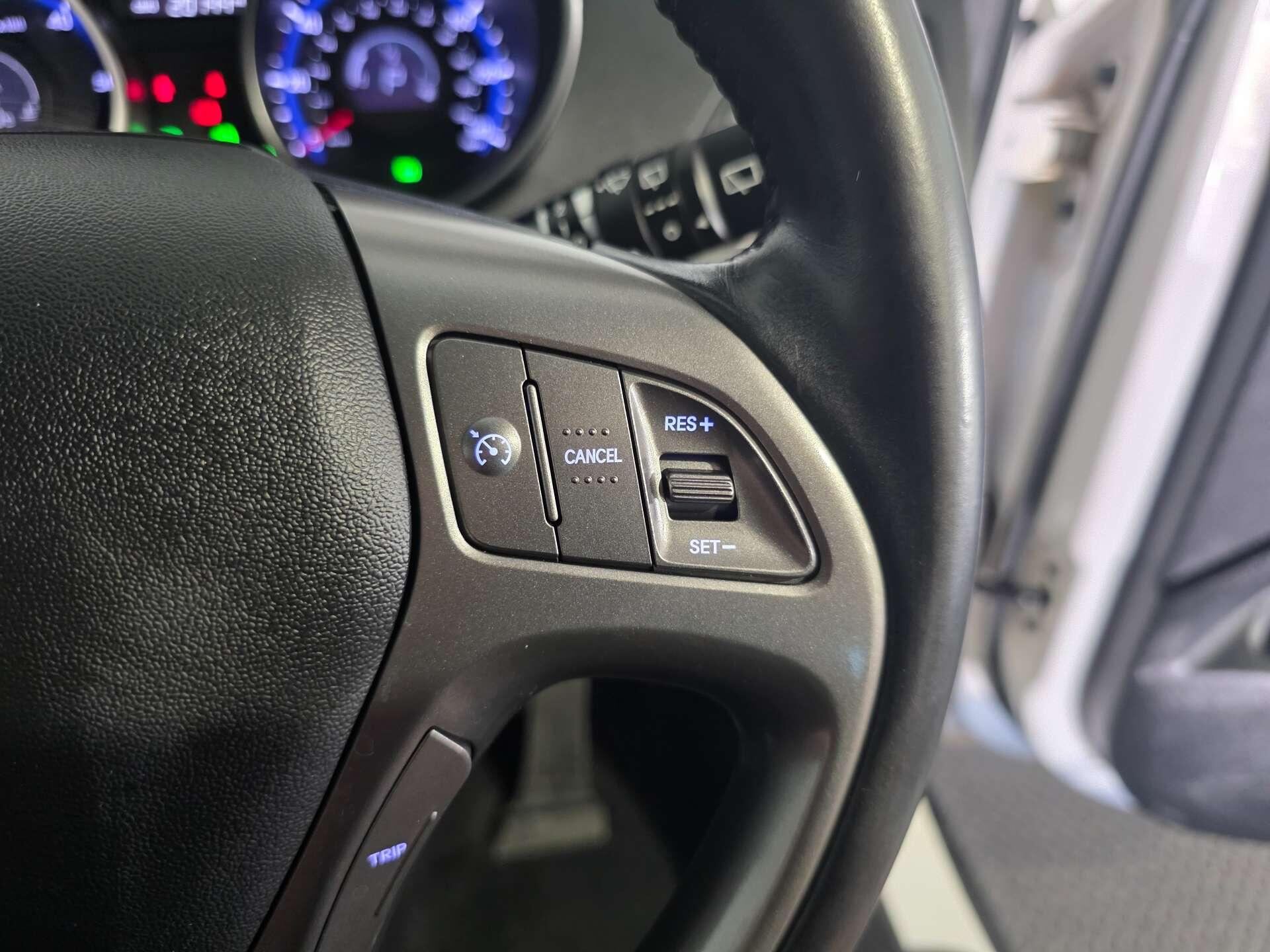 Hyundai Ix35 view 18