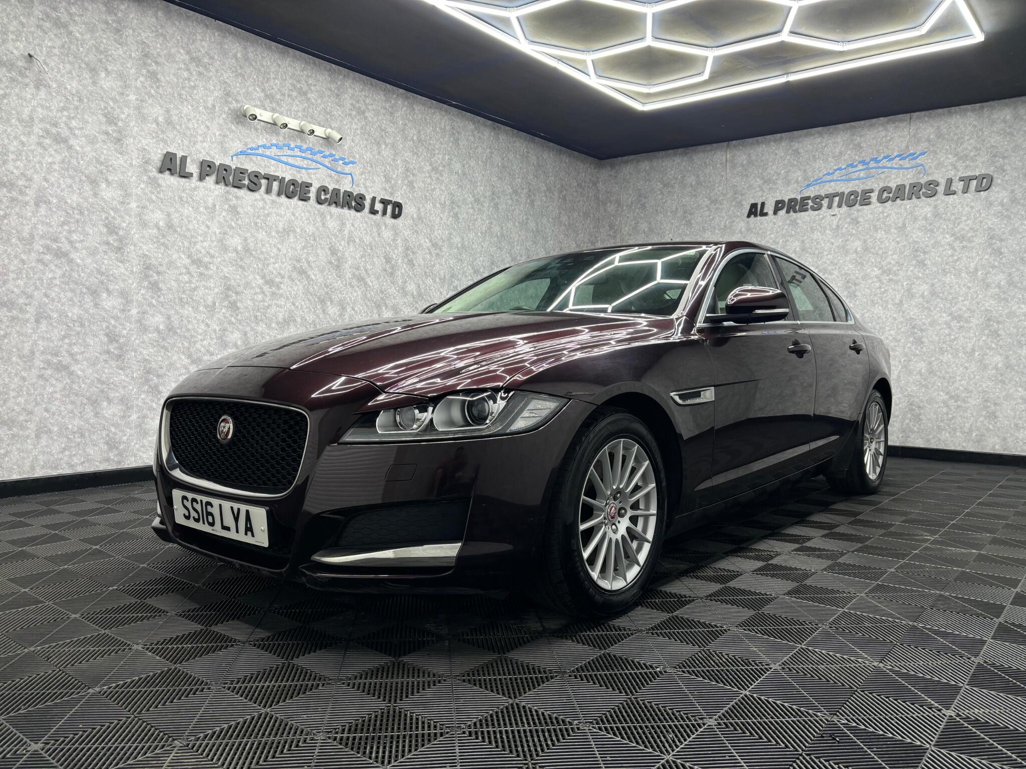 Jaguar XF main image