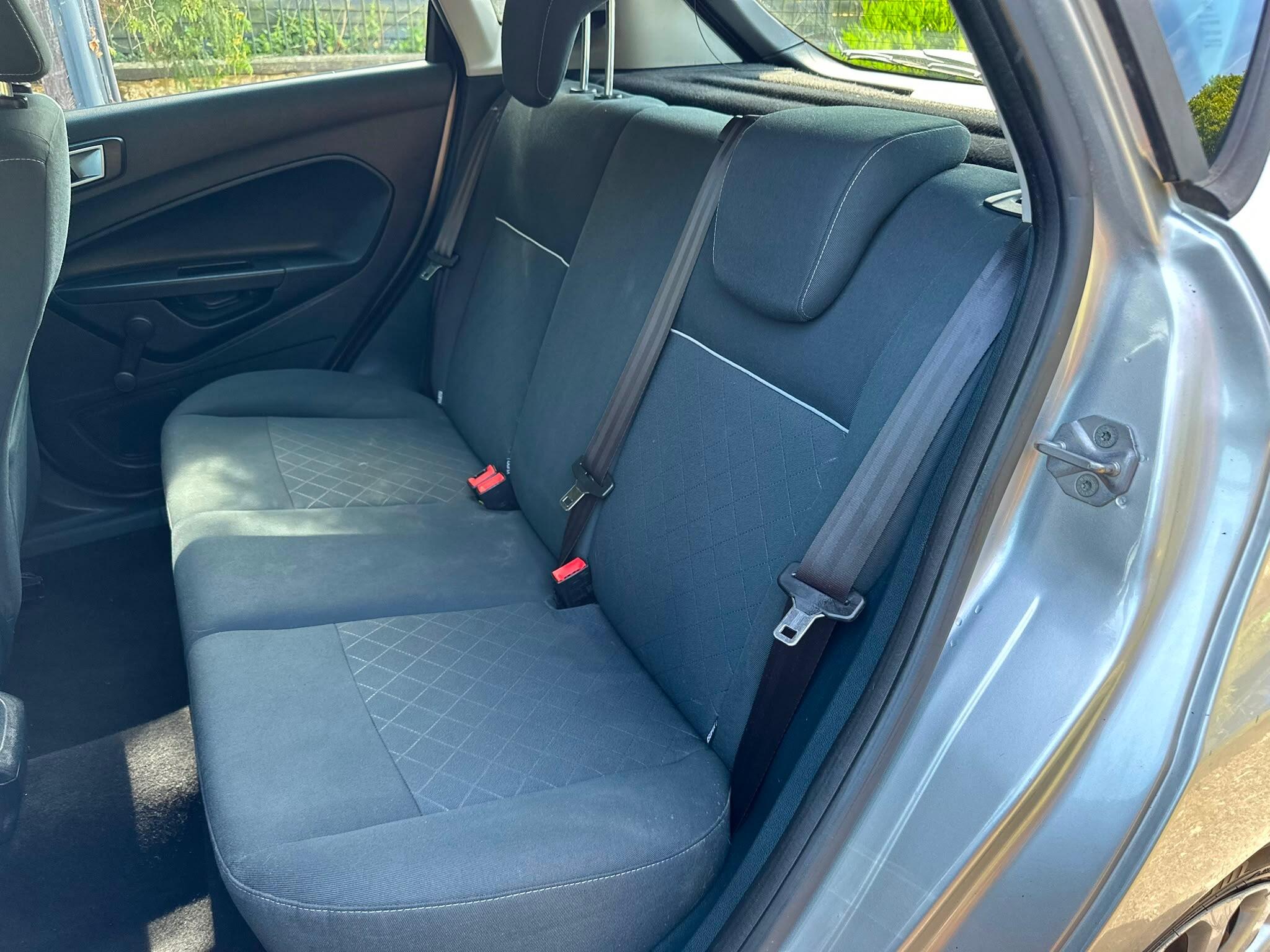 Ford Fiesta view 22
