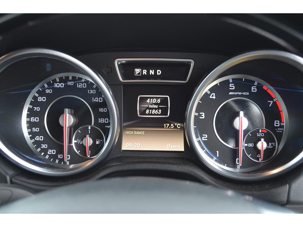 Mercedes-Benz G-Class view 29