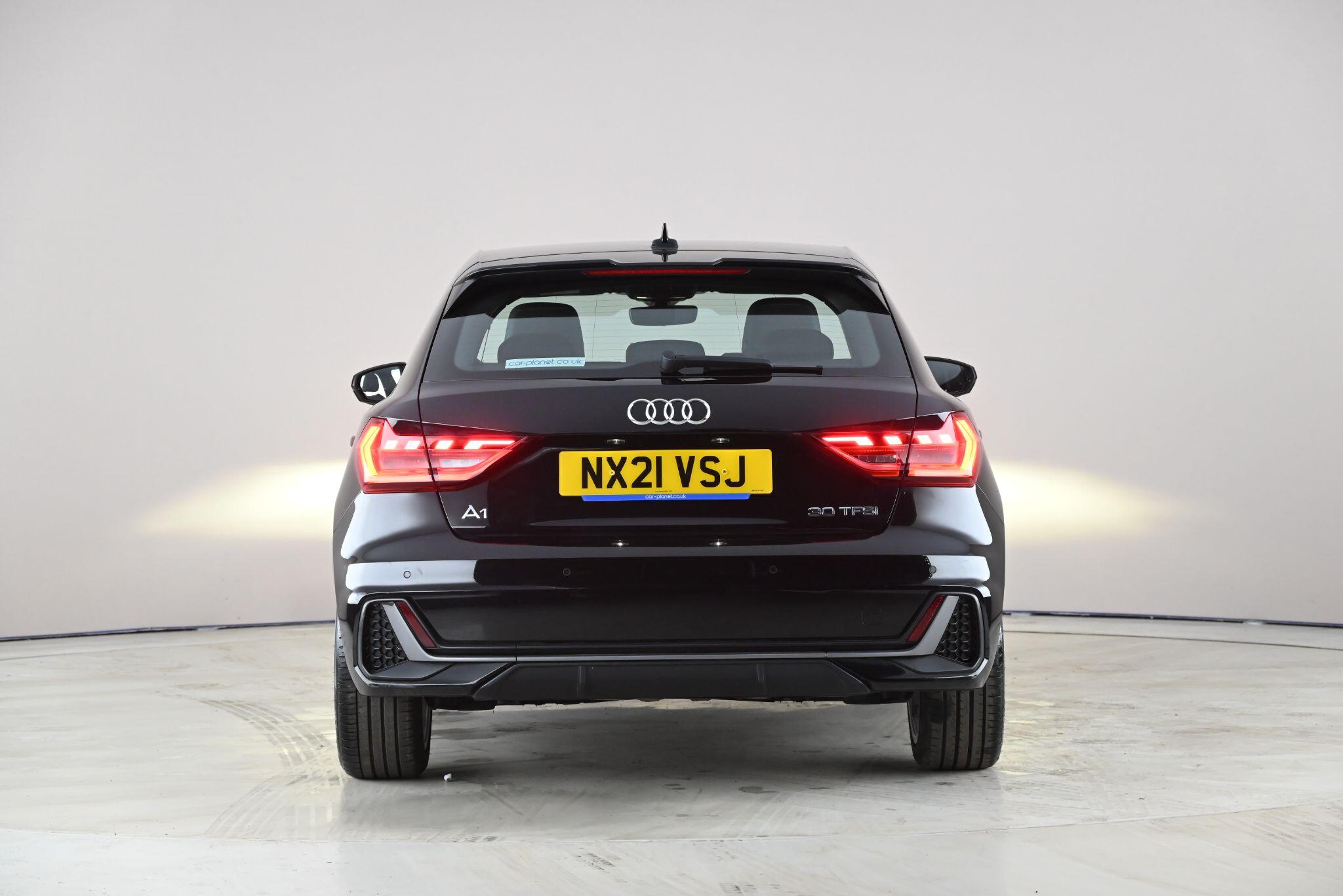 Audi A1 view 9