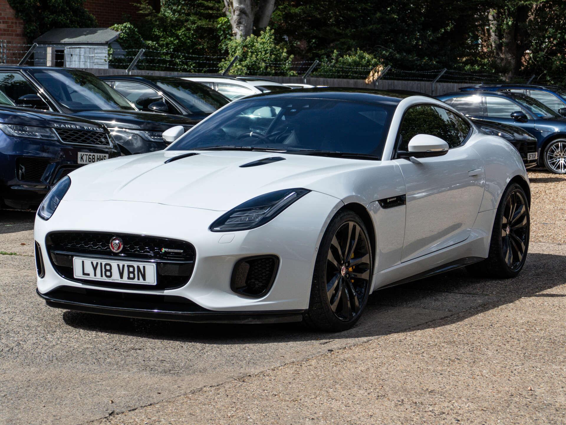 Jaguar F-Type view 10