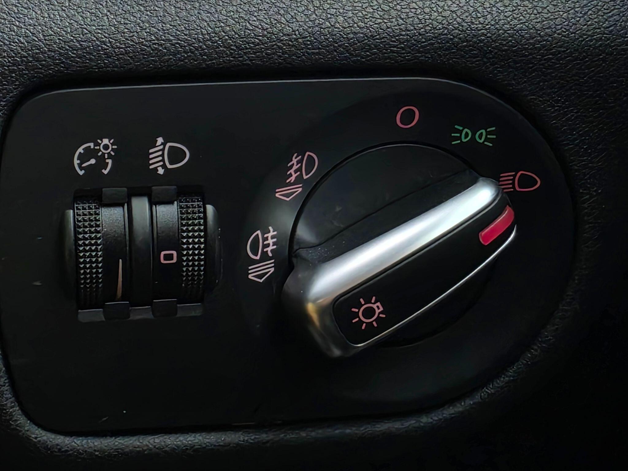 Audi A1 view 21