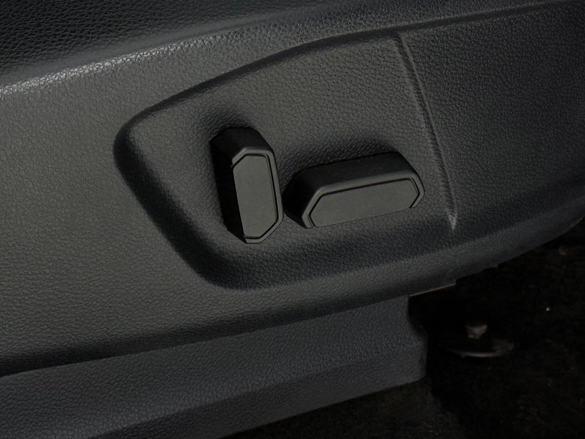 Ford Ranger view 39