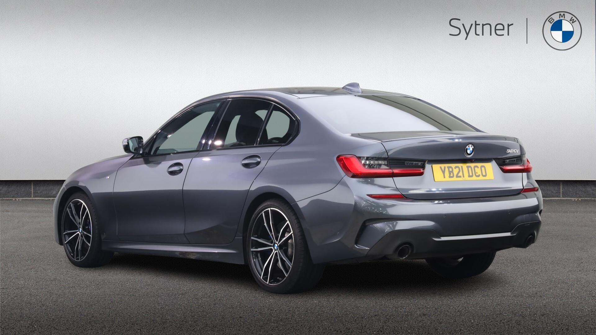 BMW 3 Series view 2
