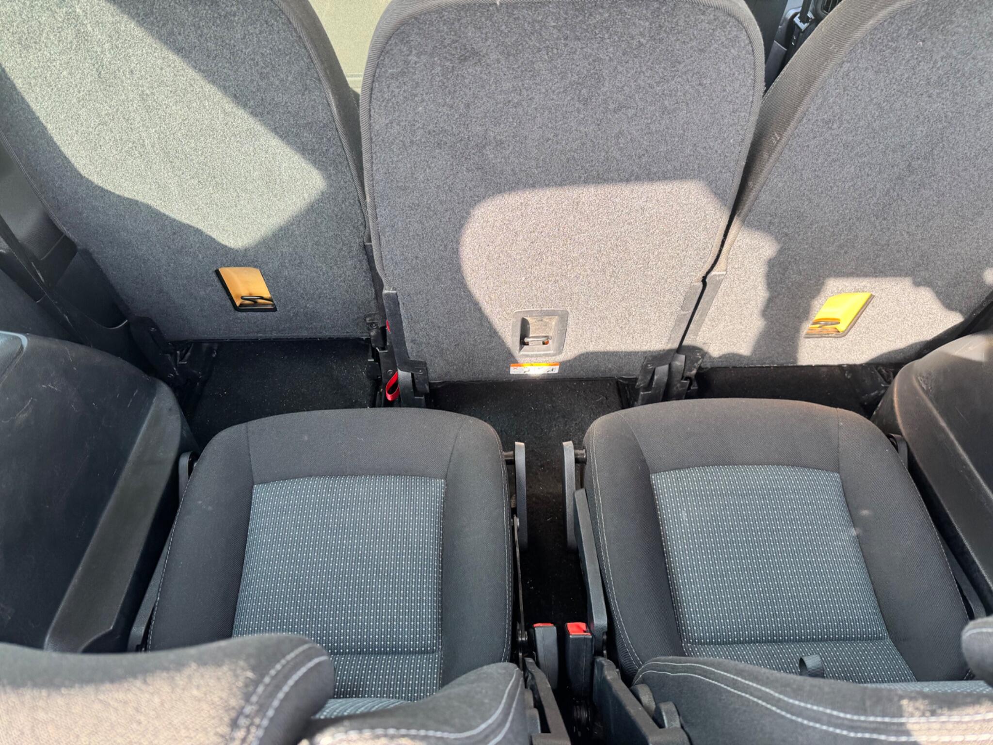 Ford S-Max view 54