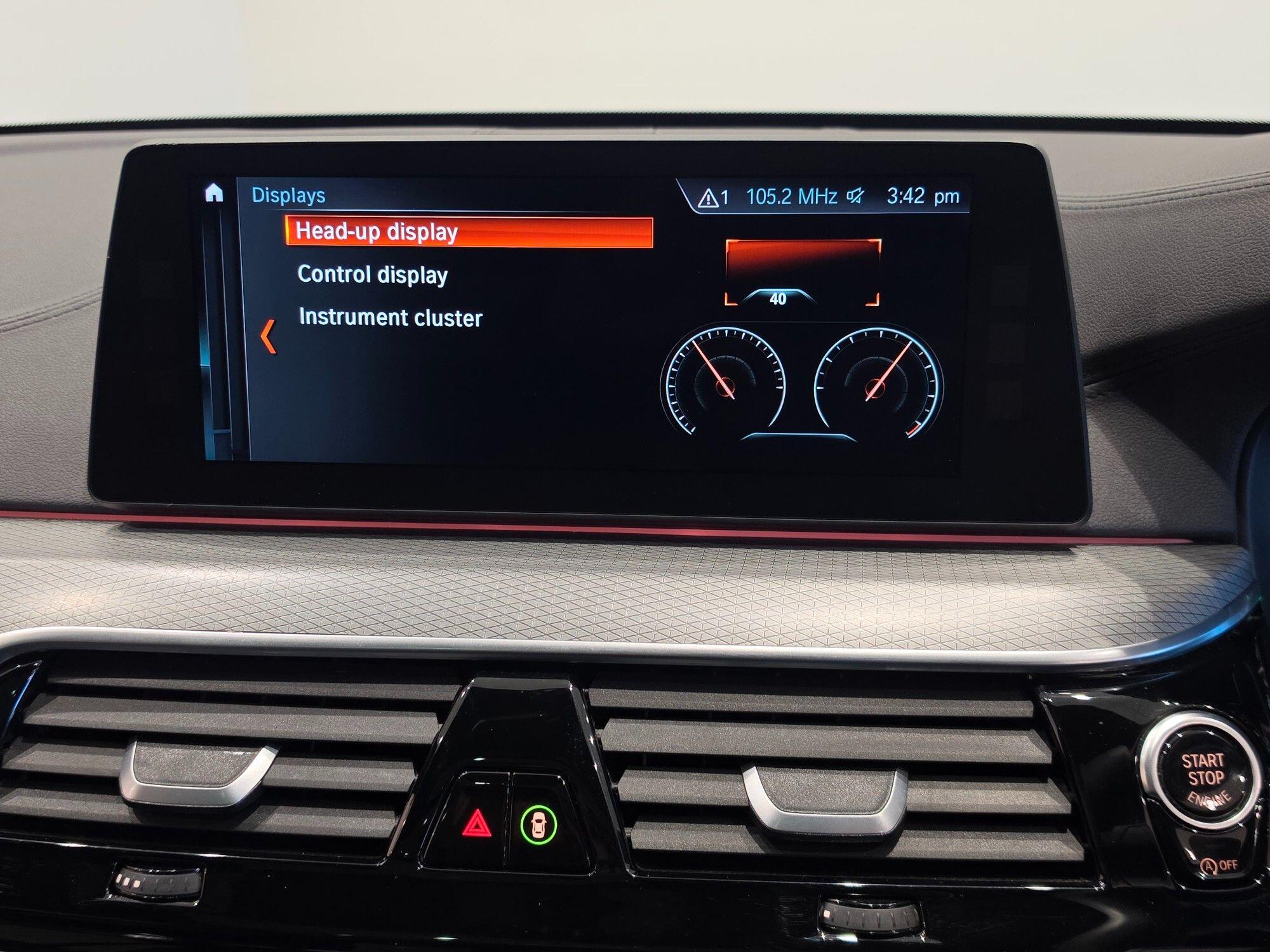 BMW 5 Series view 97