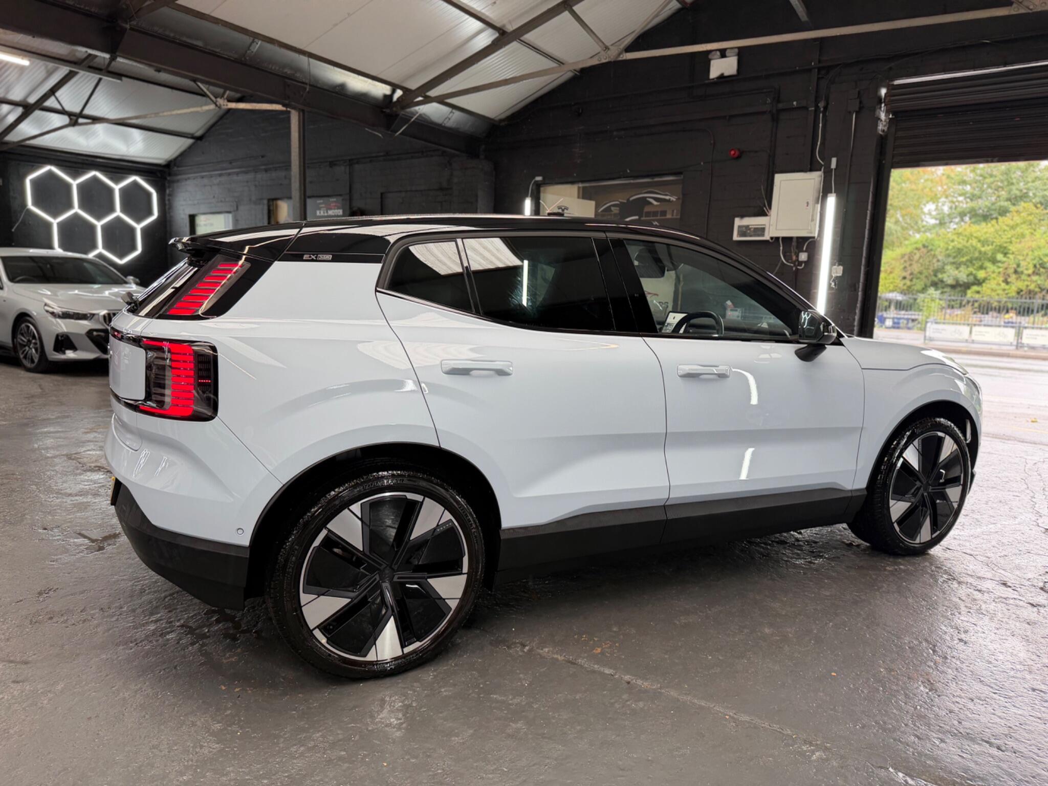 Volvo Ex30 view 8