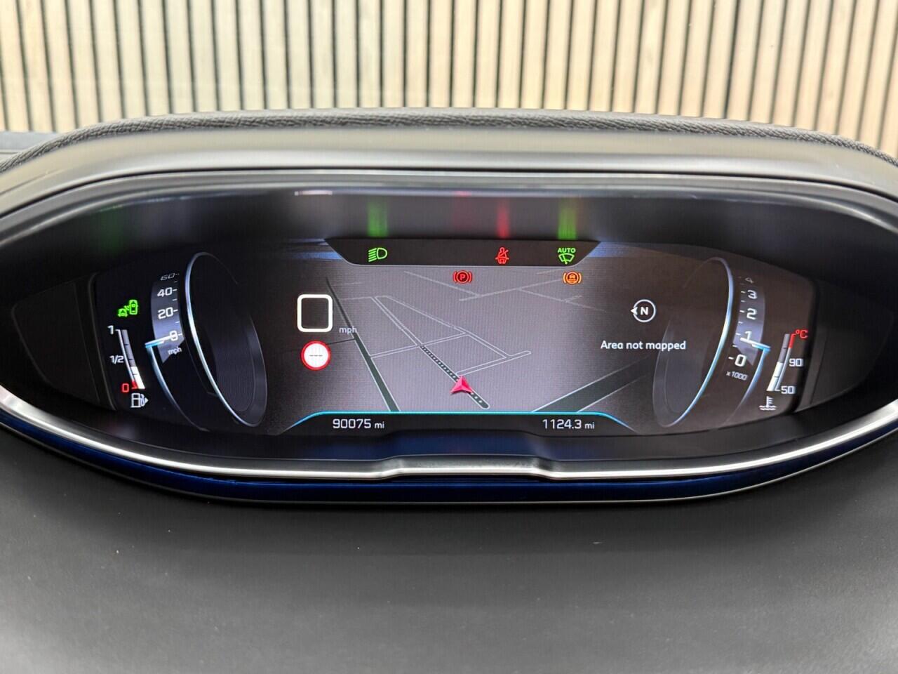 Peugeot 3008 view 12