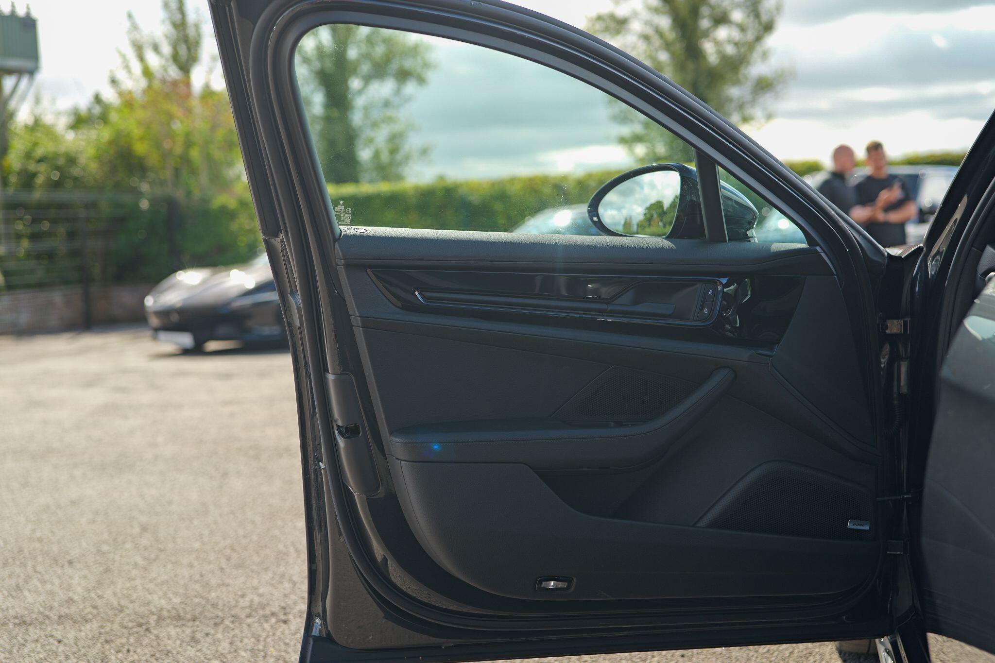 Porsche Panamera view 33