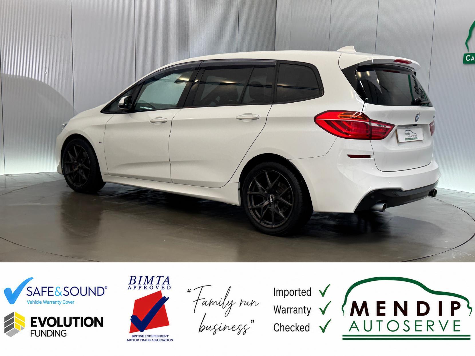 BMW 2 Series view 14