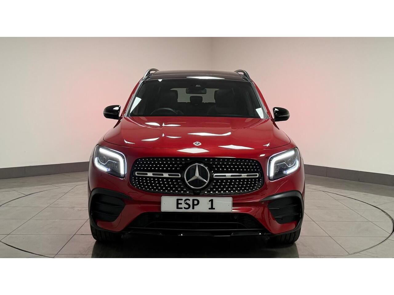Mercedes-Benz GLB view 11