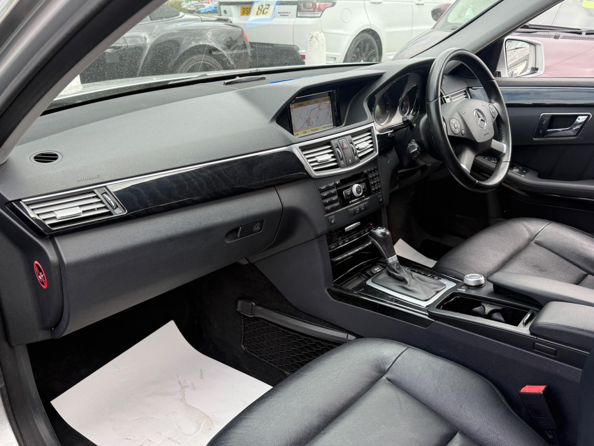 Mercedes-Benz E Class - Image 47