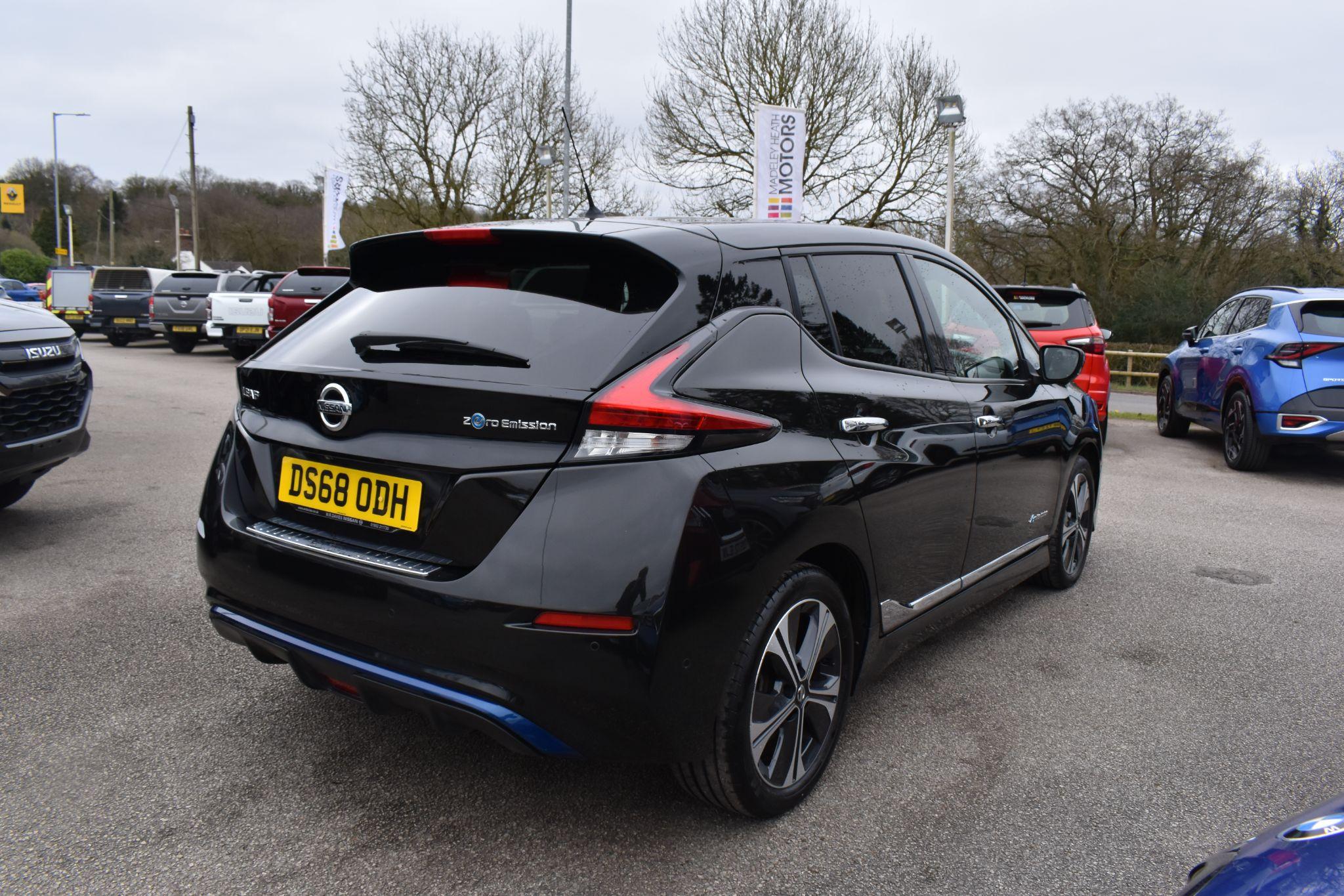 Leaf - 40kWh Tekna Auto 5dr - Image 12