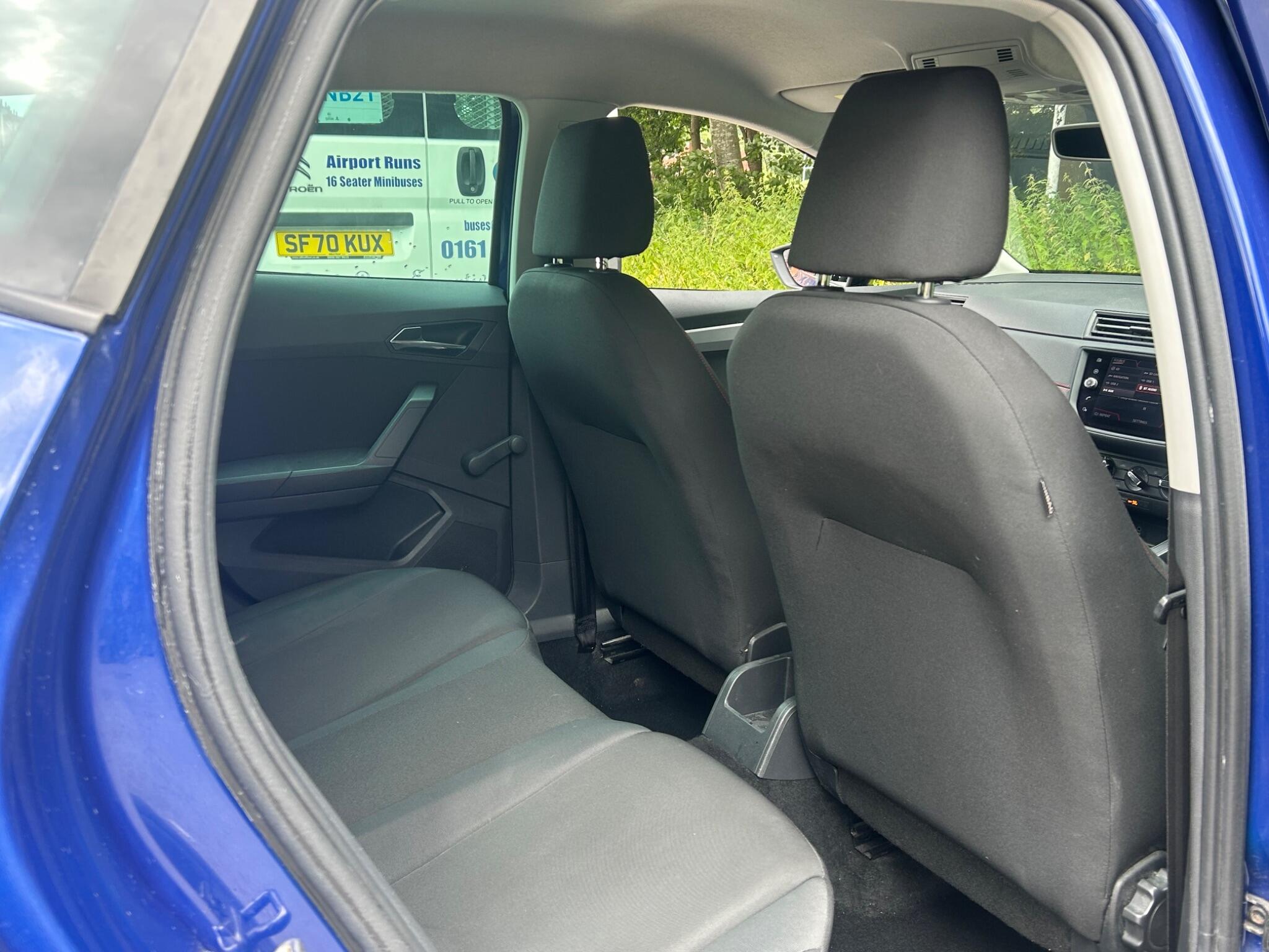 SEAT Ibiza view 25