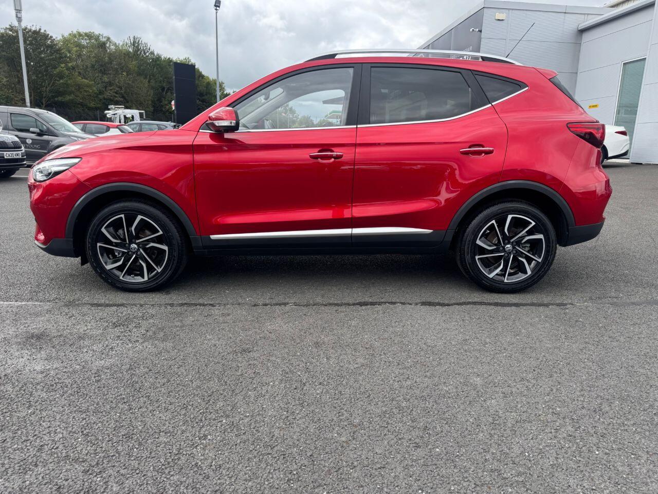 MG MG ZS view 3