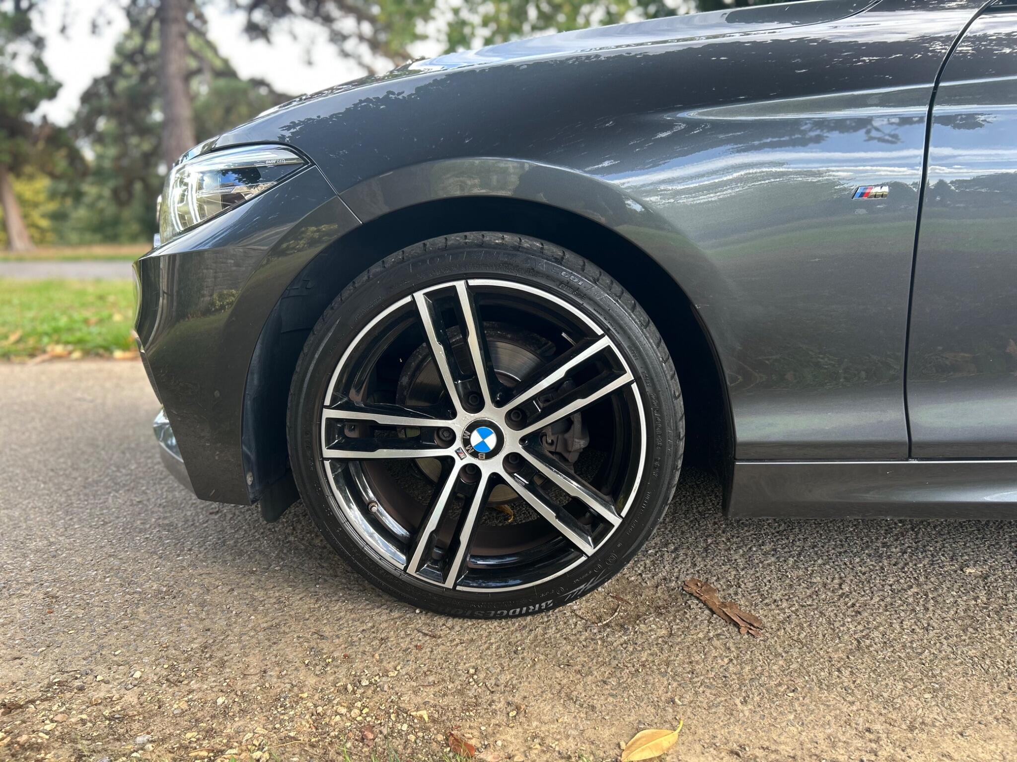 BMW 2 Series view 37