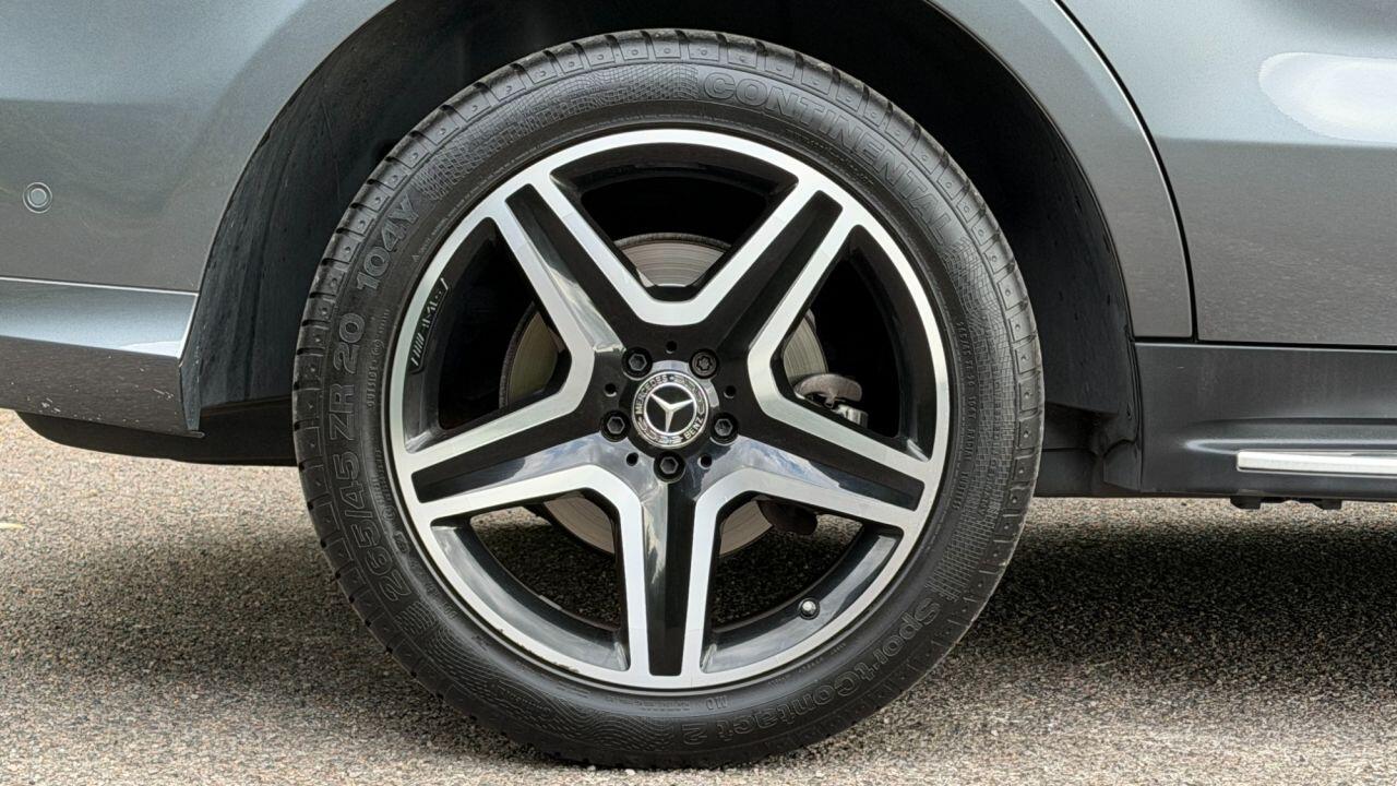Mercedes-Benz Gle view 40