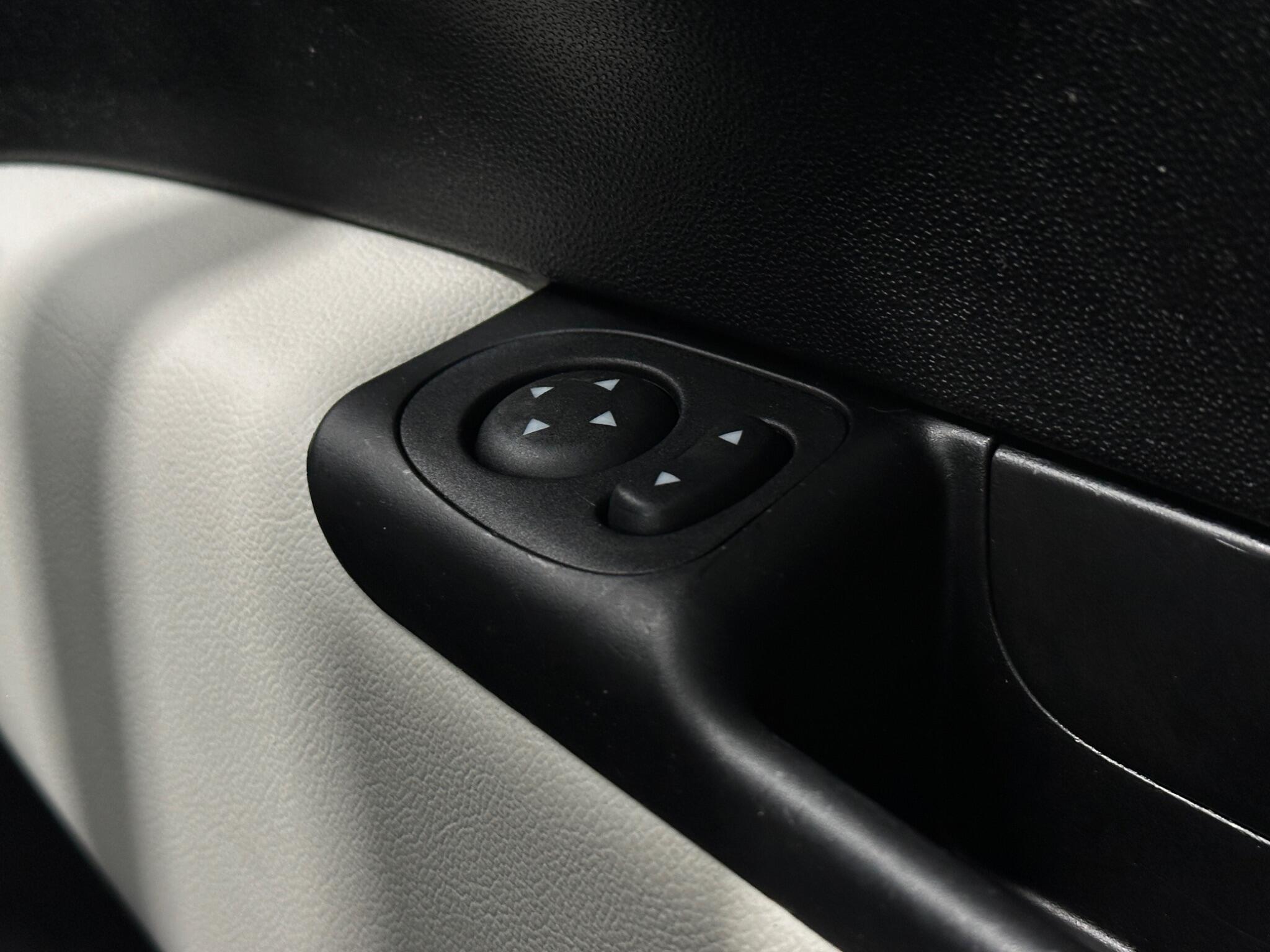 Fiat 500 view 17
