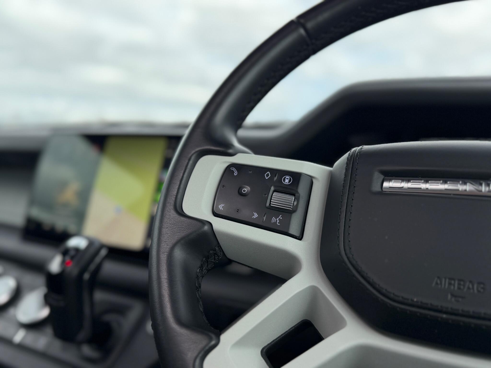 Land Rover Defender view 6