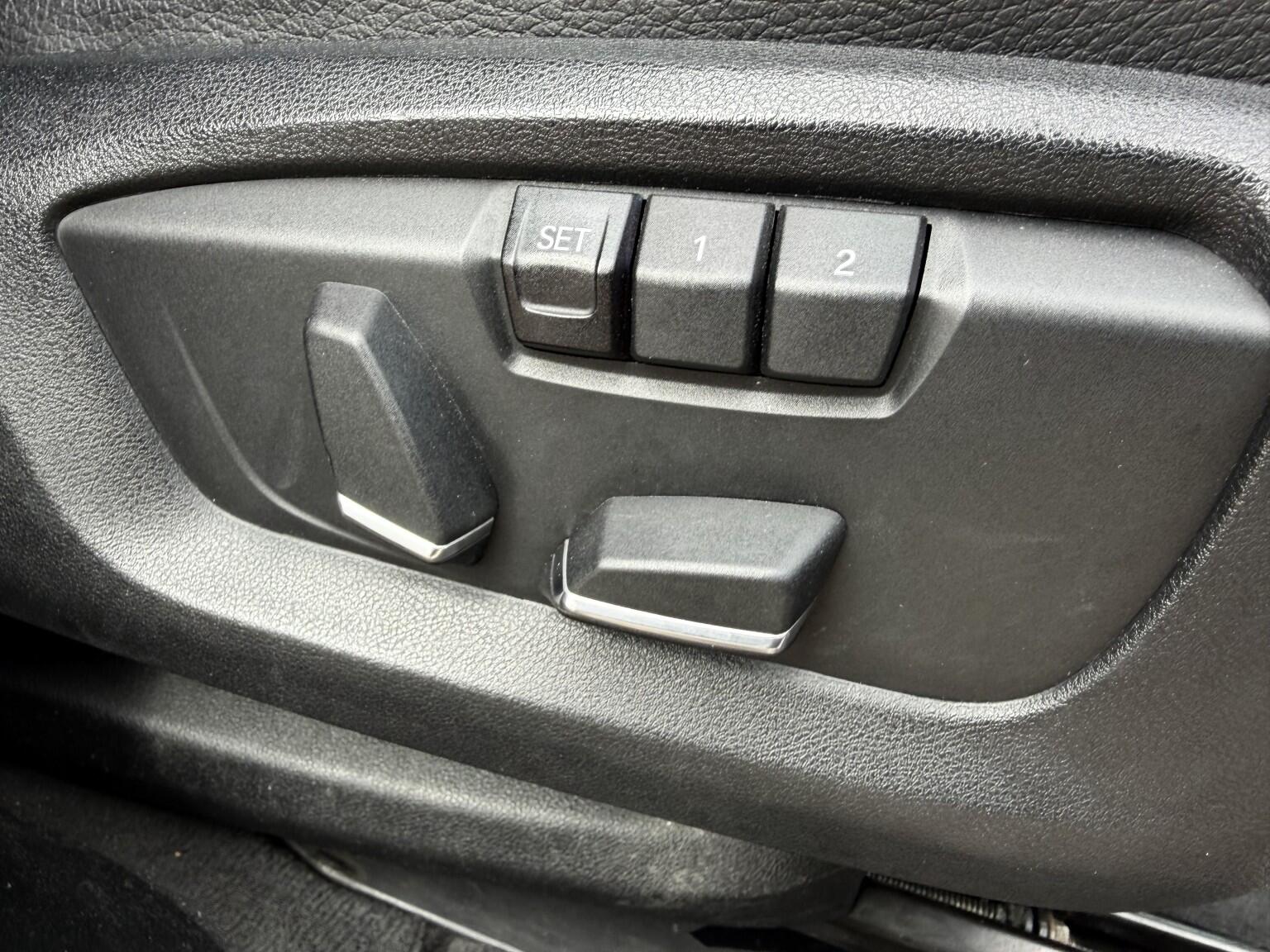 BMW X5 view 23