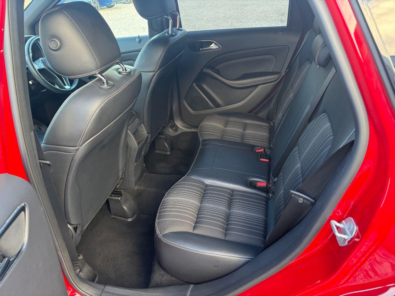 Mercedes-Benz B-Class view 18