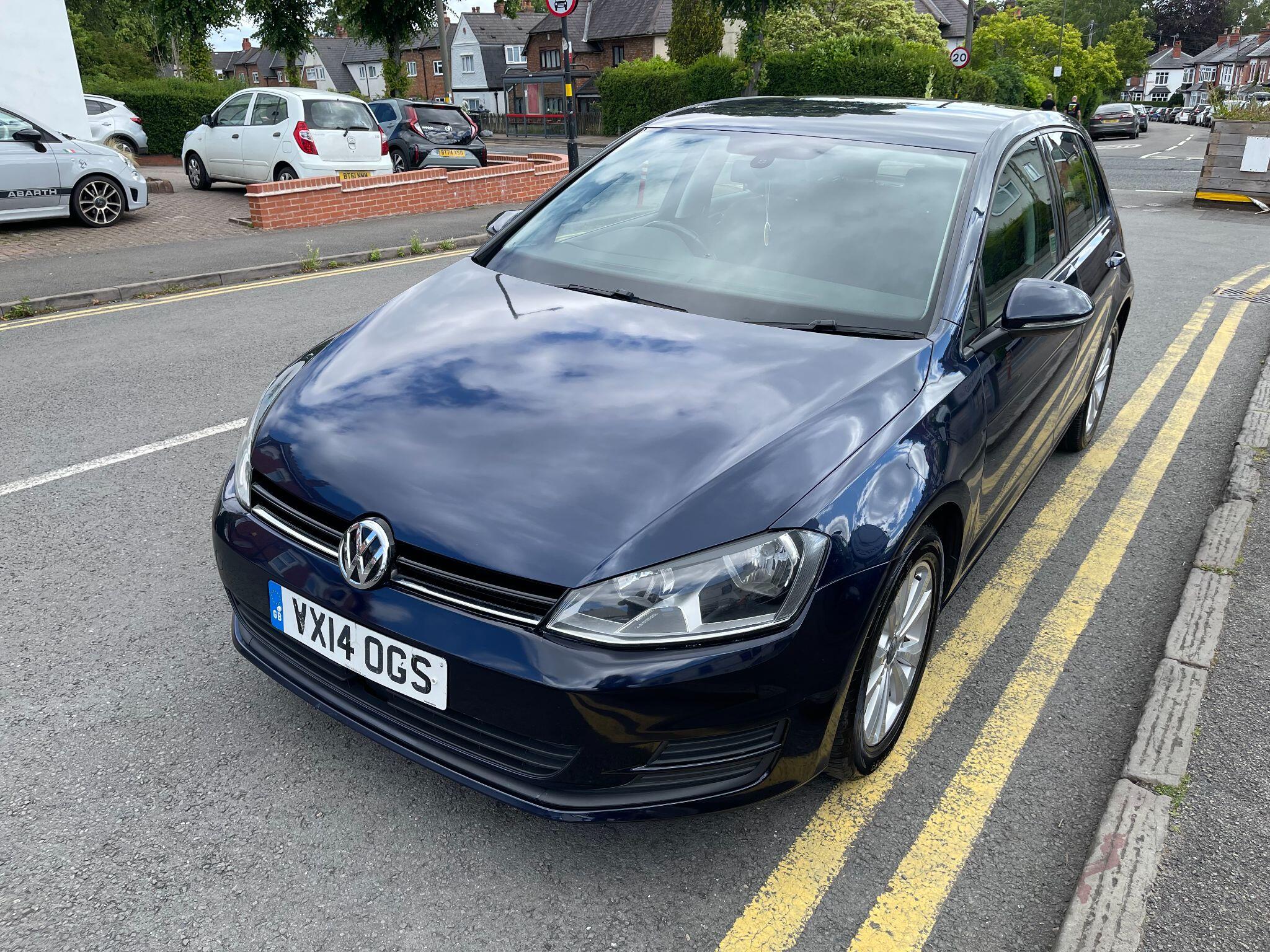 Volkswagen Golf view 13