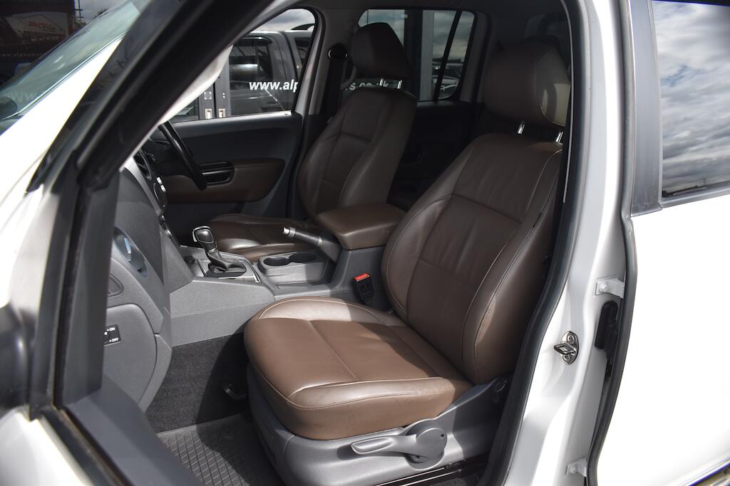 Volkswagen Amarok view 21