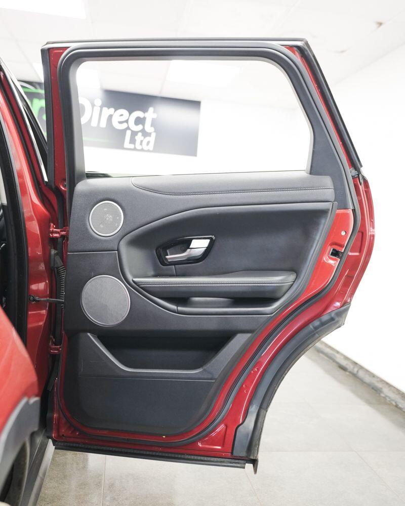 Land Rover Range Rover Evoque view 15