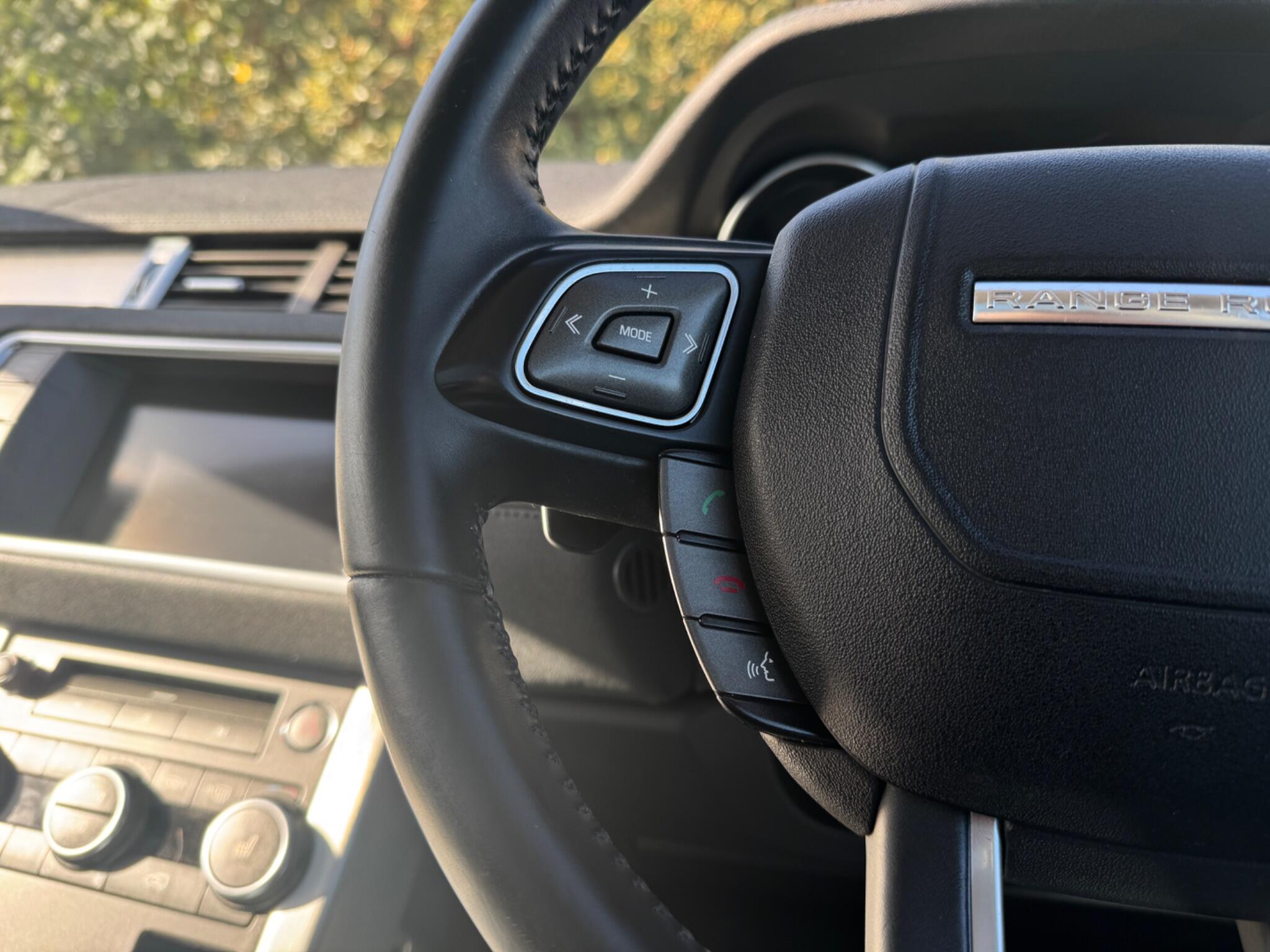 Land Rover Range Rover Evoque view 47