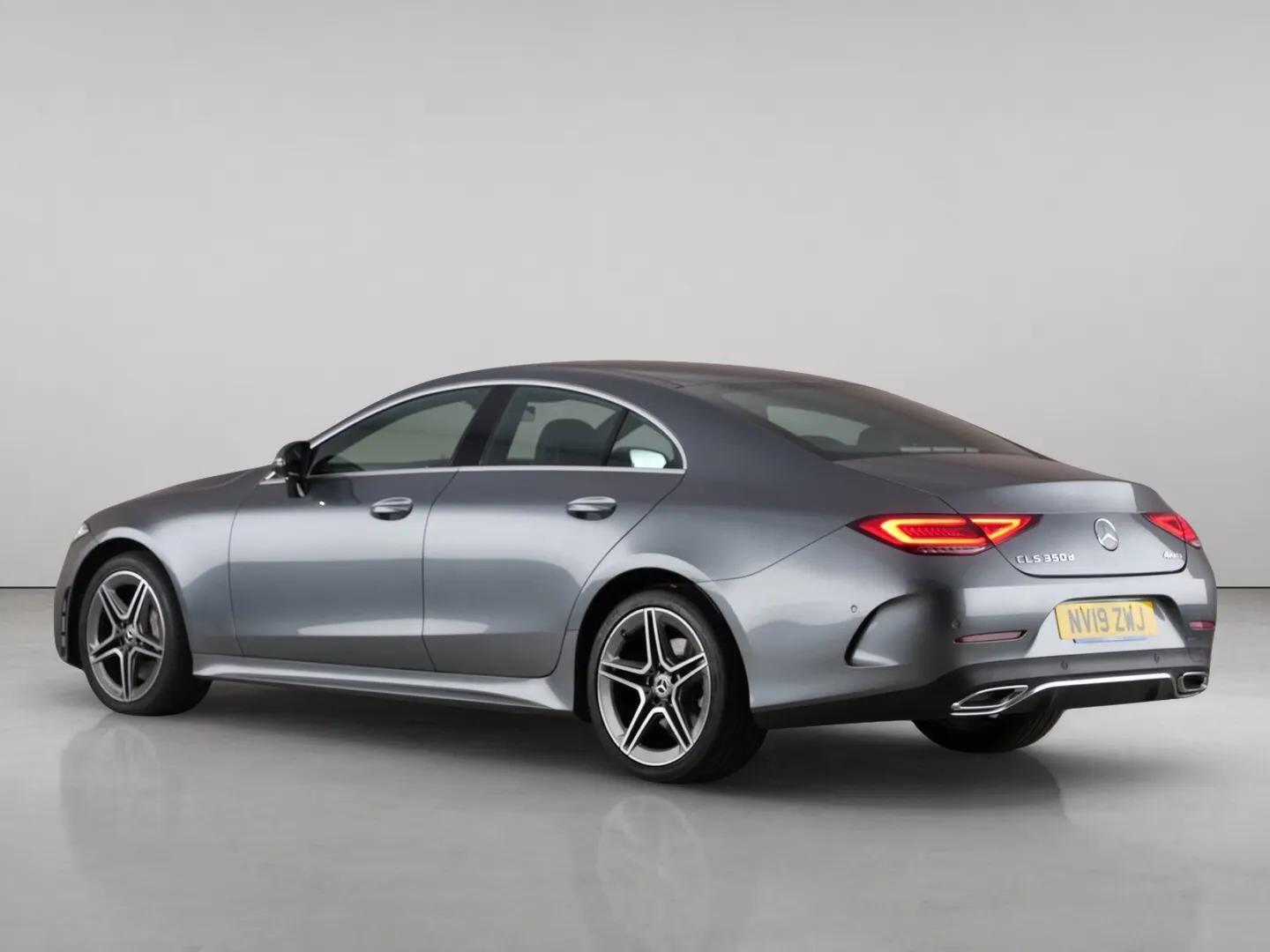 Mercedes-Benz CLS view 5