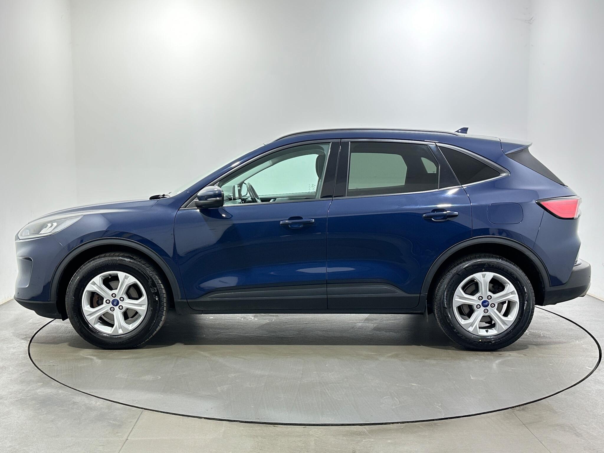 Ford Kuga view 5