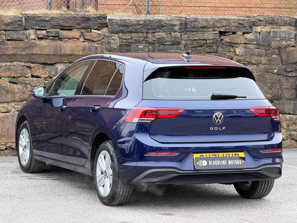 Volkswagen Golf view 5
