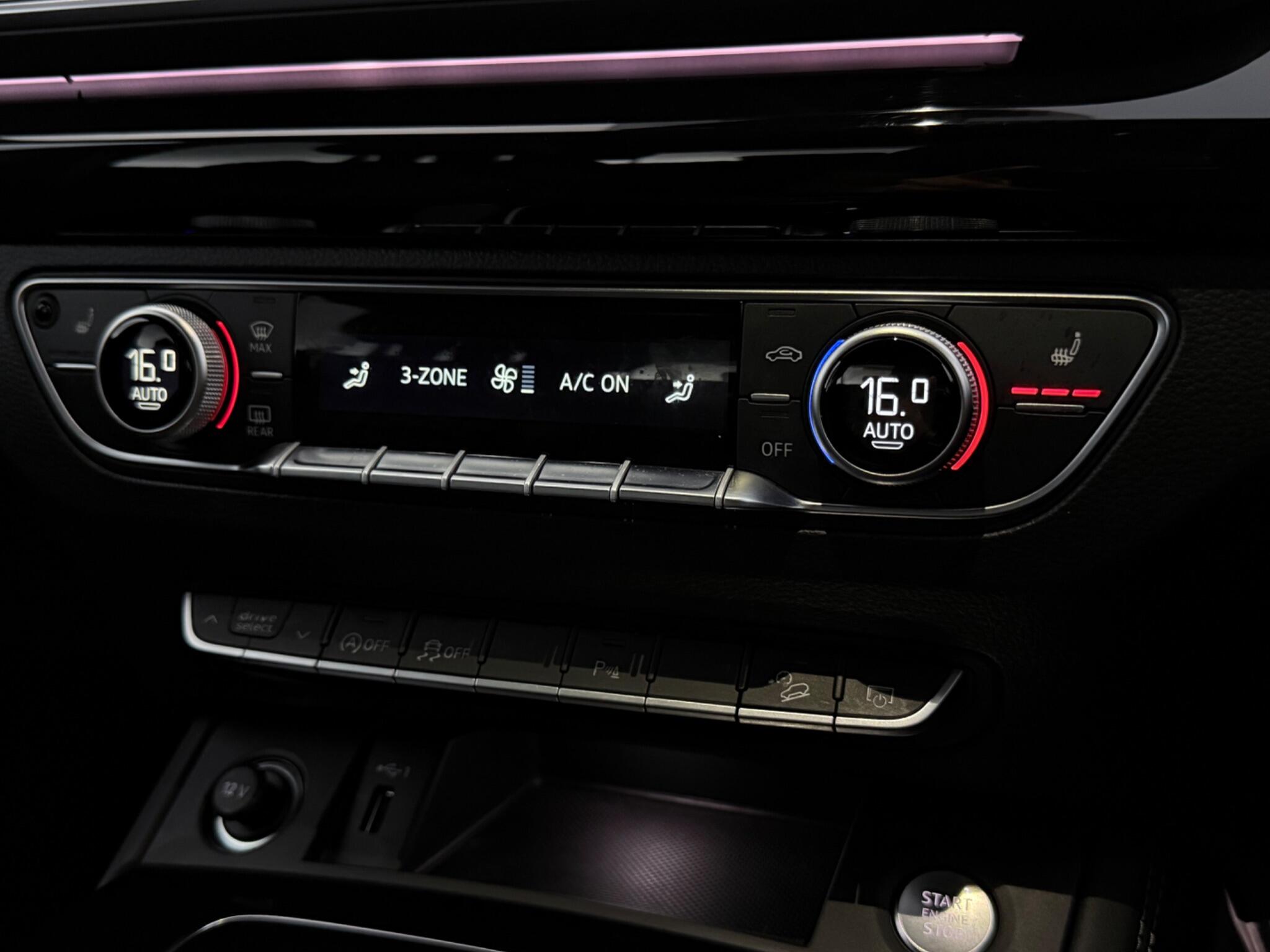 Audi Q5 view 25