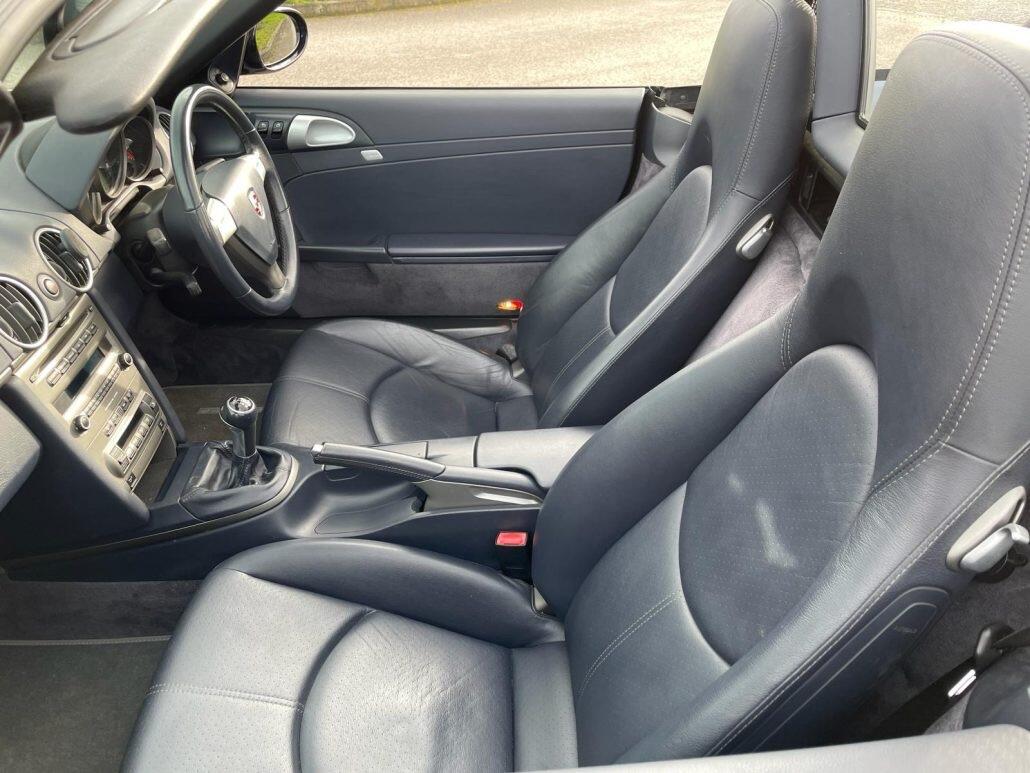 Porsche Boxster view 11