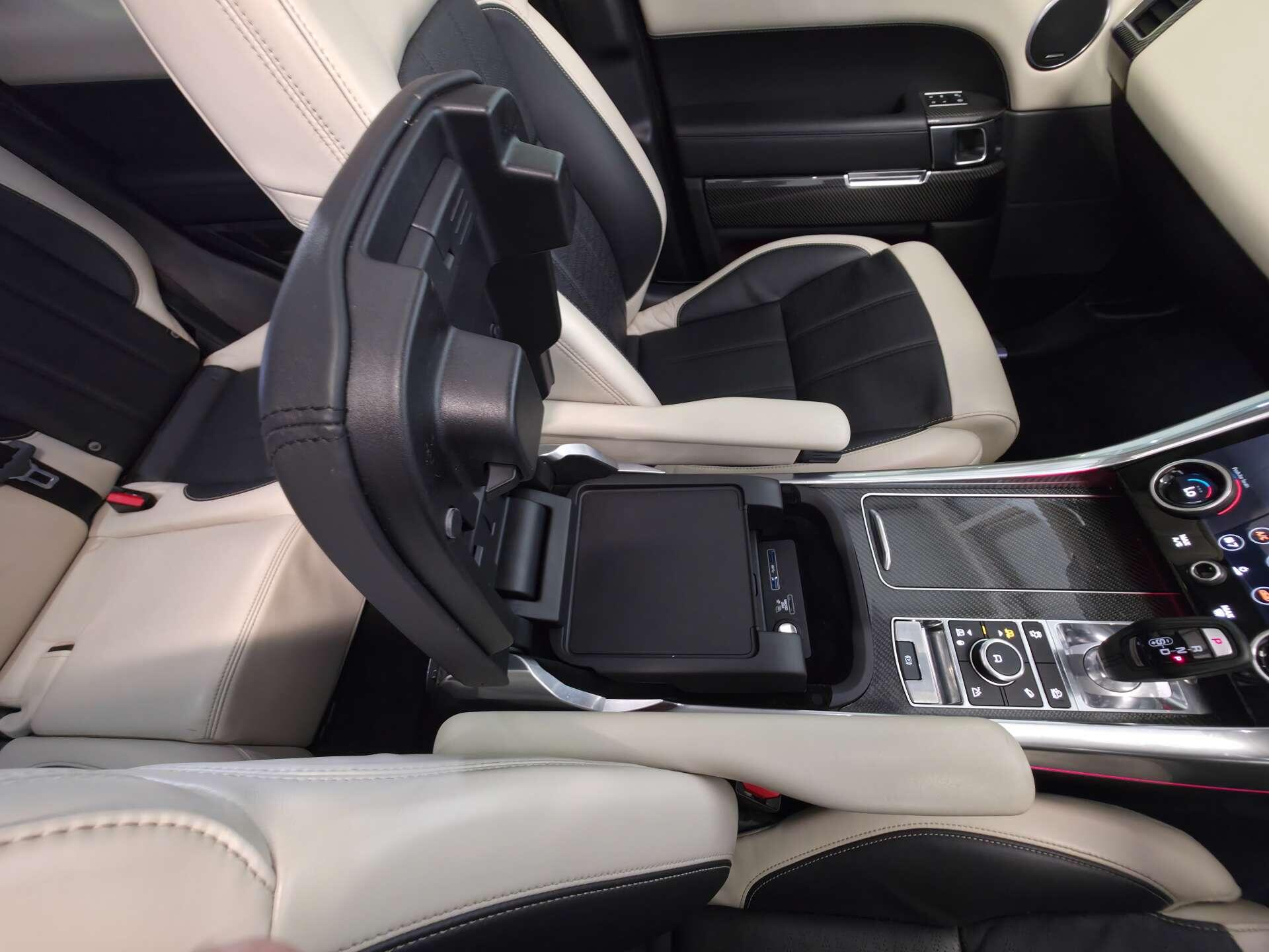 Land Rover Range Rover Sport view 60