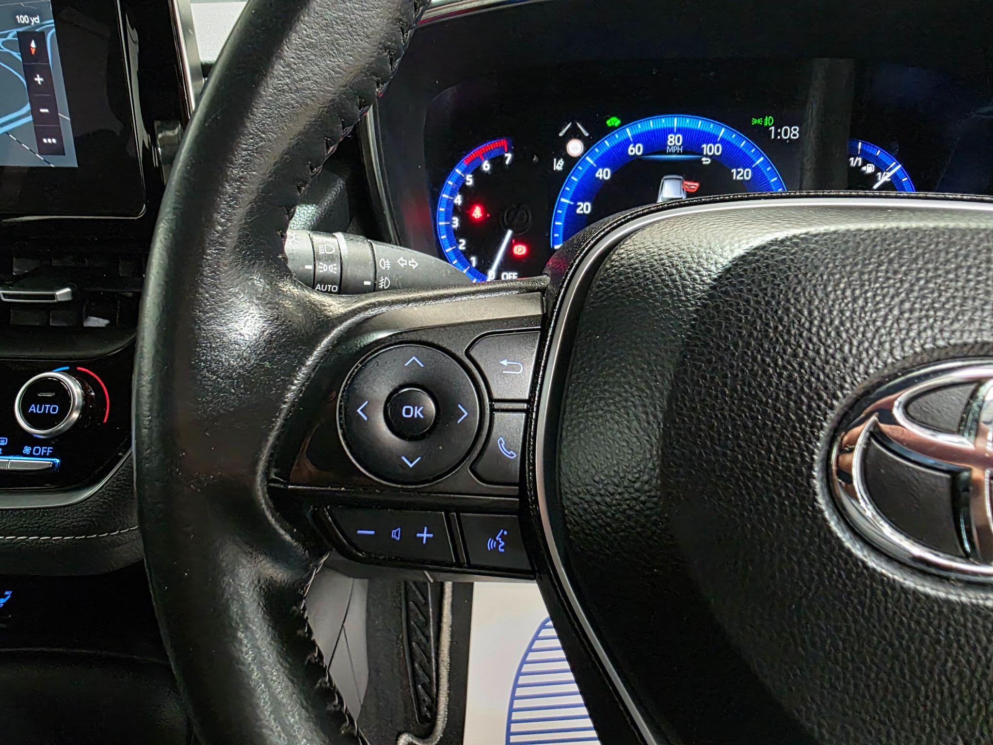 Toyota Corolla view 16