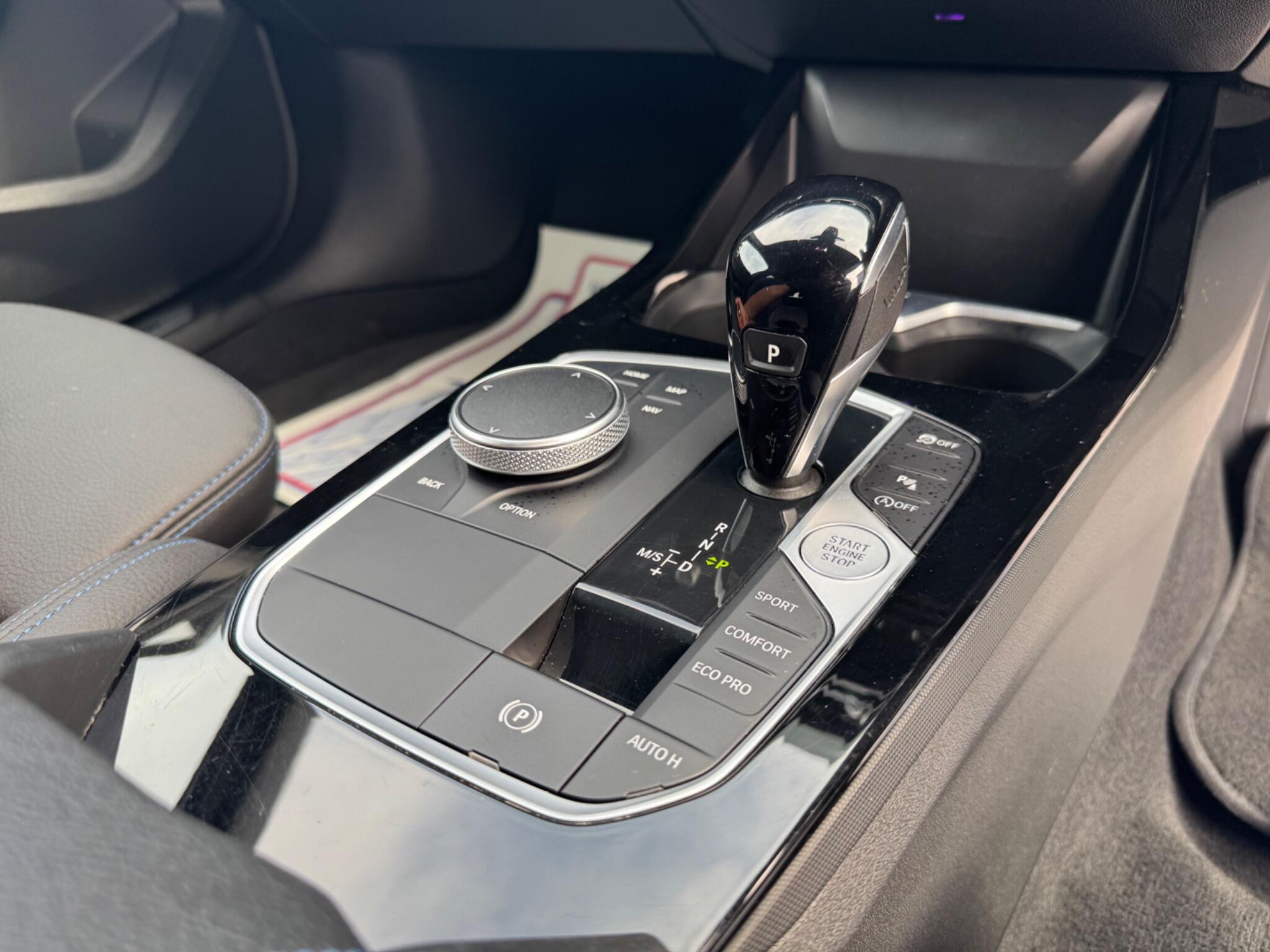 BMW 2 Series view 10
