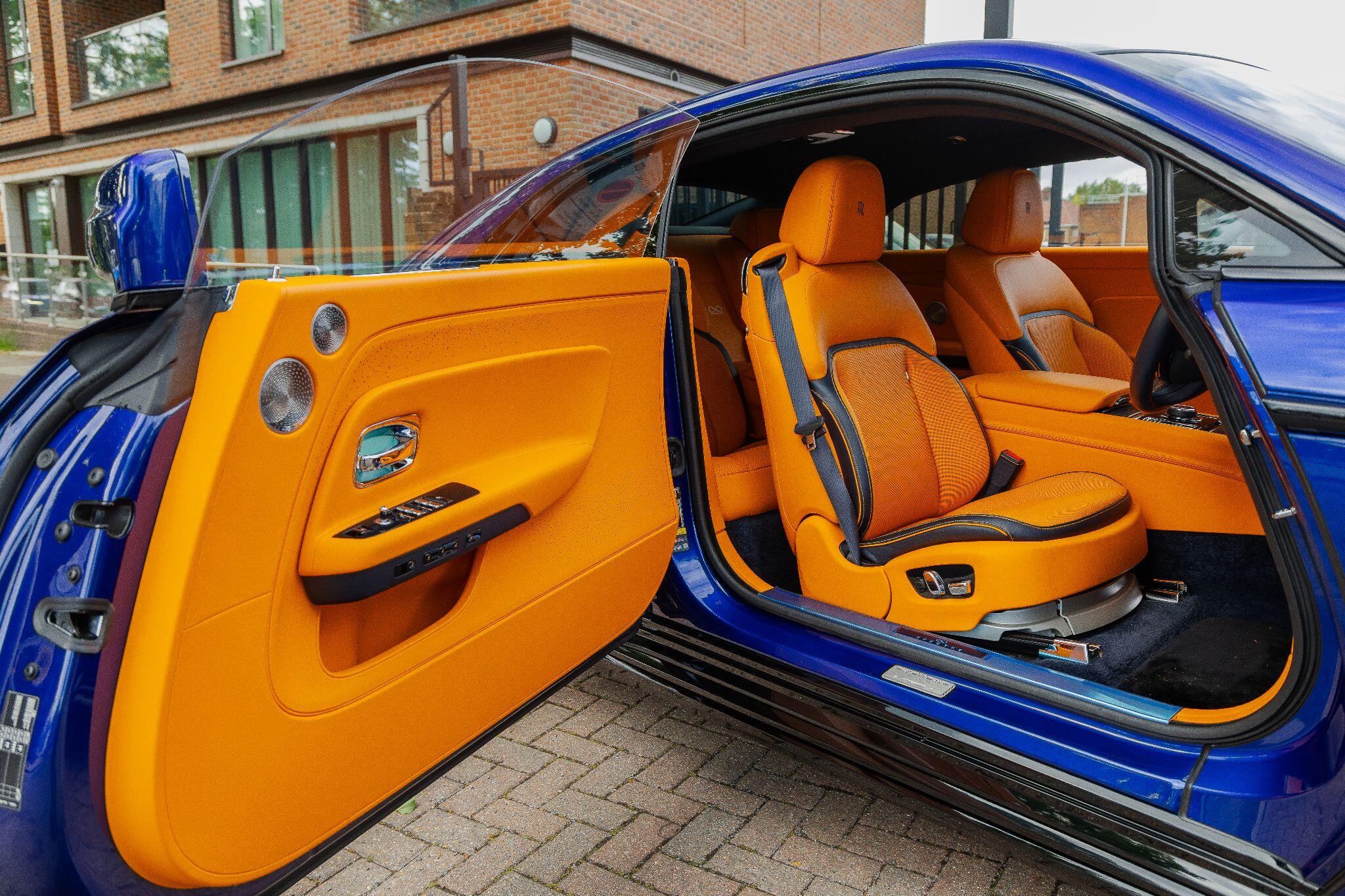Rolls-Royce Spectre view 34