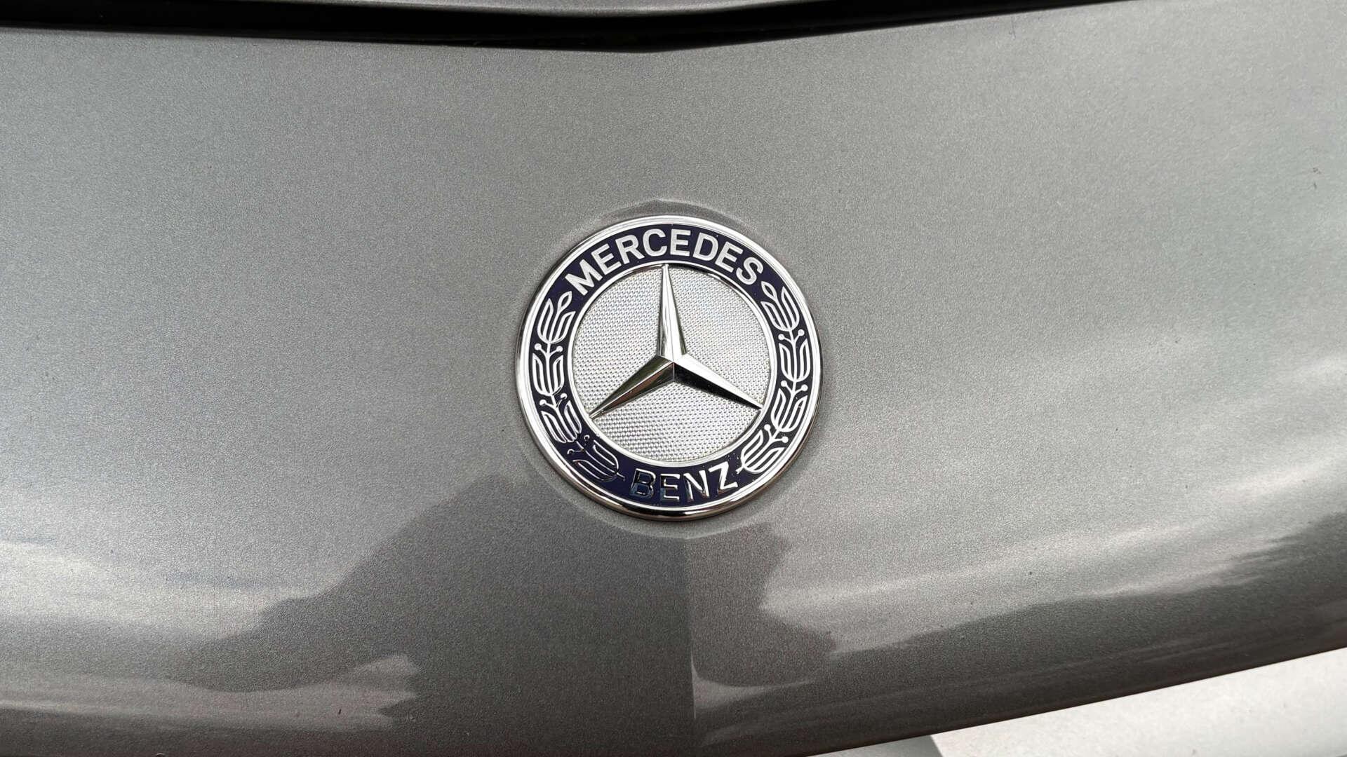 Mercedes-Benz B-Class view 35