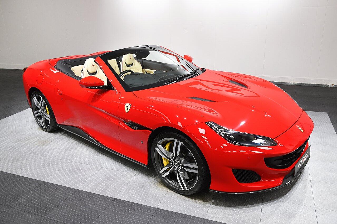 Ferrari Portofino view 29