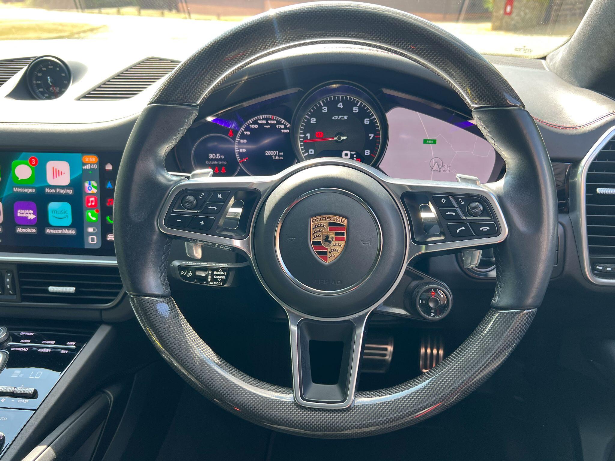 Porsche Cayenne view 7