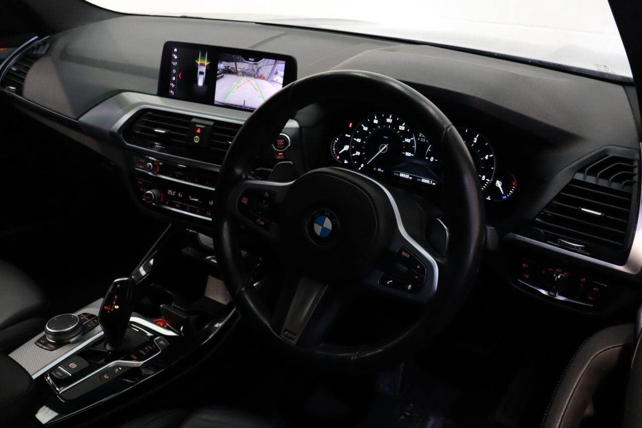 BMW X3 view 13