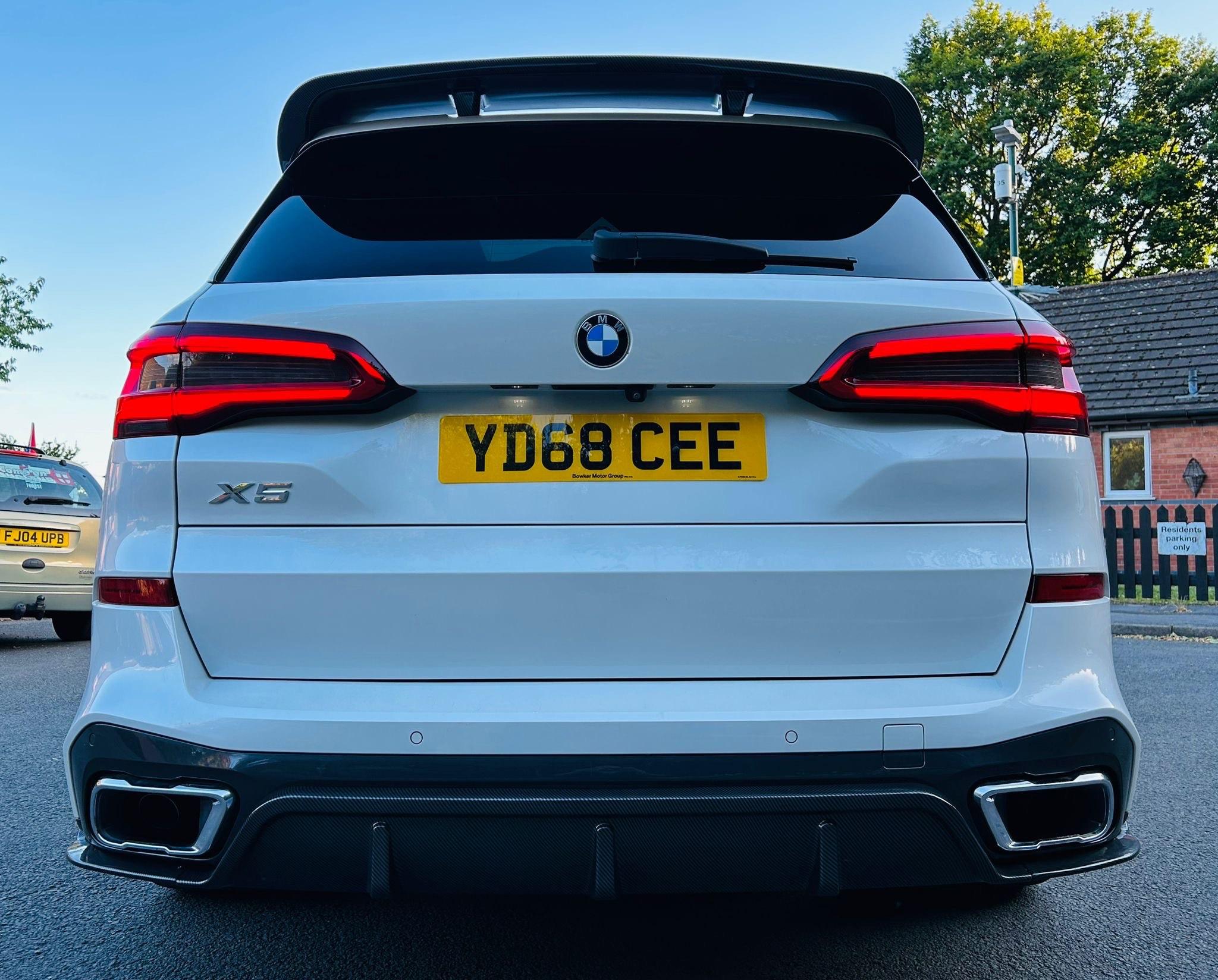 BMW X5 view 9