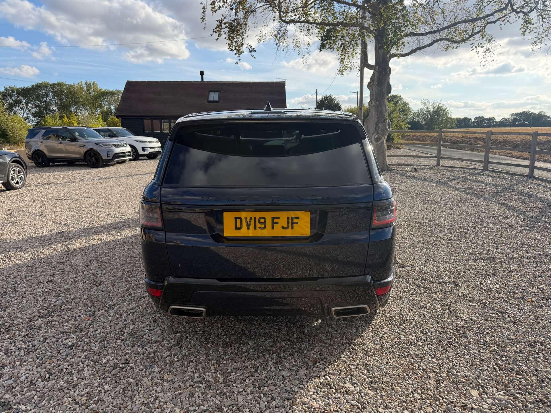 Land Rover Range Rover Sport view 7