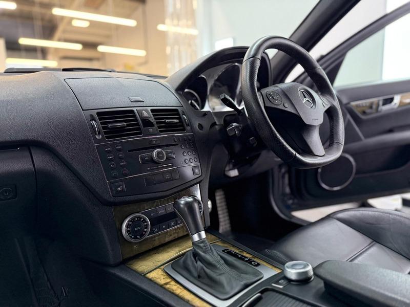 2008 Mercedes-Benz C Class image 21