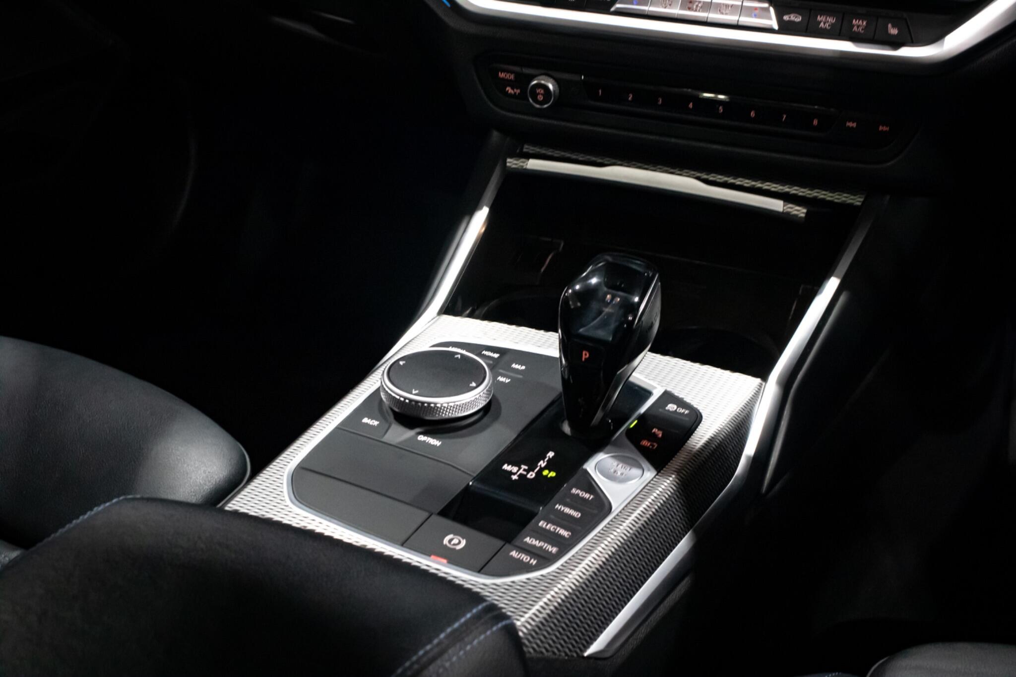 BMW 3 Series view 28