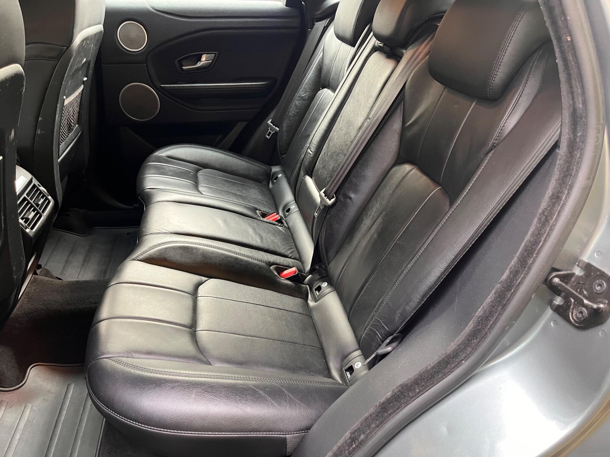 Land Rover Range Rover Evoque view 35
